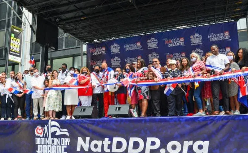 凯发app官网入口诸葛科技中国足球运动员妻子：揭秘他们的家庭生活和幸福的秘诀